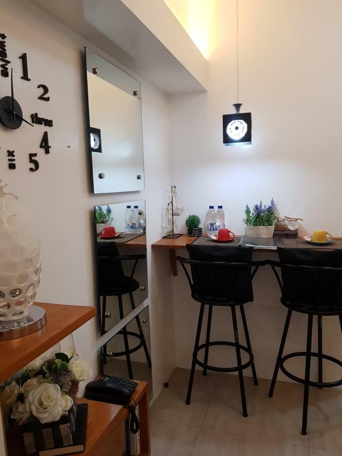 Cozy And Home Vacation Pad Tagaytay City Extérieur photo